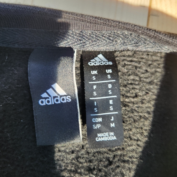 Black Adidas sweater - Picture 3 of 6